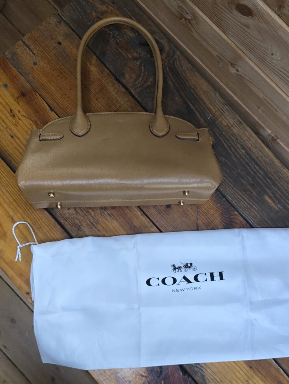 PRICE DROP 2 DAYS ONLY. COACH Empire 34 Is Great Used Condition * - Picture 12 of 13